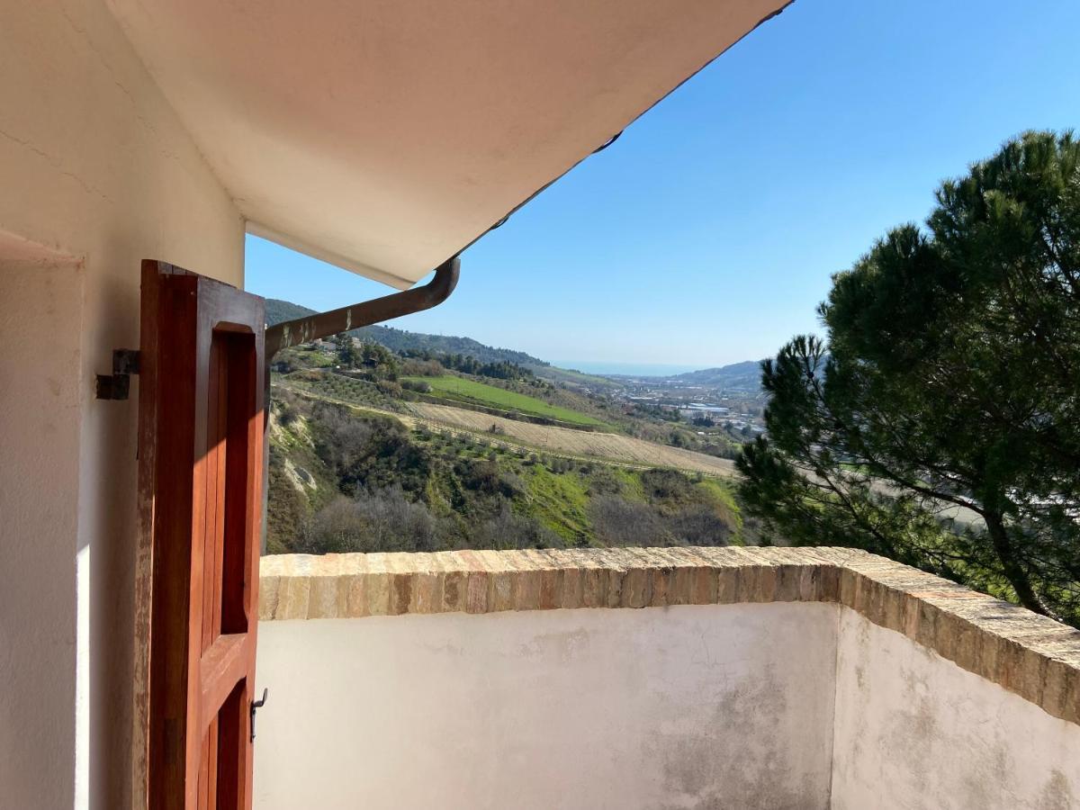 Casa Vacanze Cristina - Holiday House Lejlighed Ripatransone Eksteriør billede